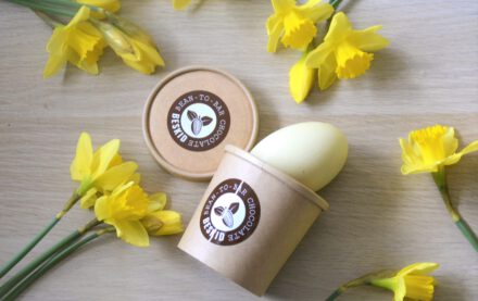 Dlaczego lubimy niespodzianki? – Beskid Chocolate Egg Bomb